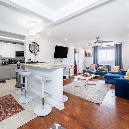 21Floor-Renovated 2Br,1Bath King And Queen Bed And Parking Атланта Экстерьер фото