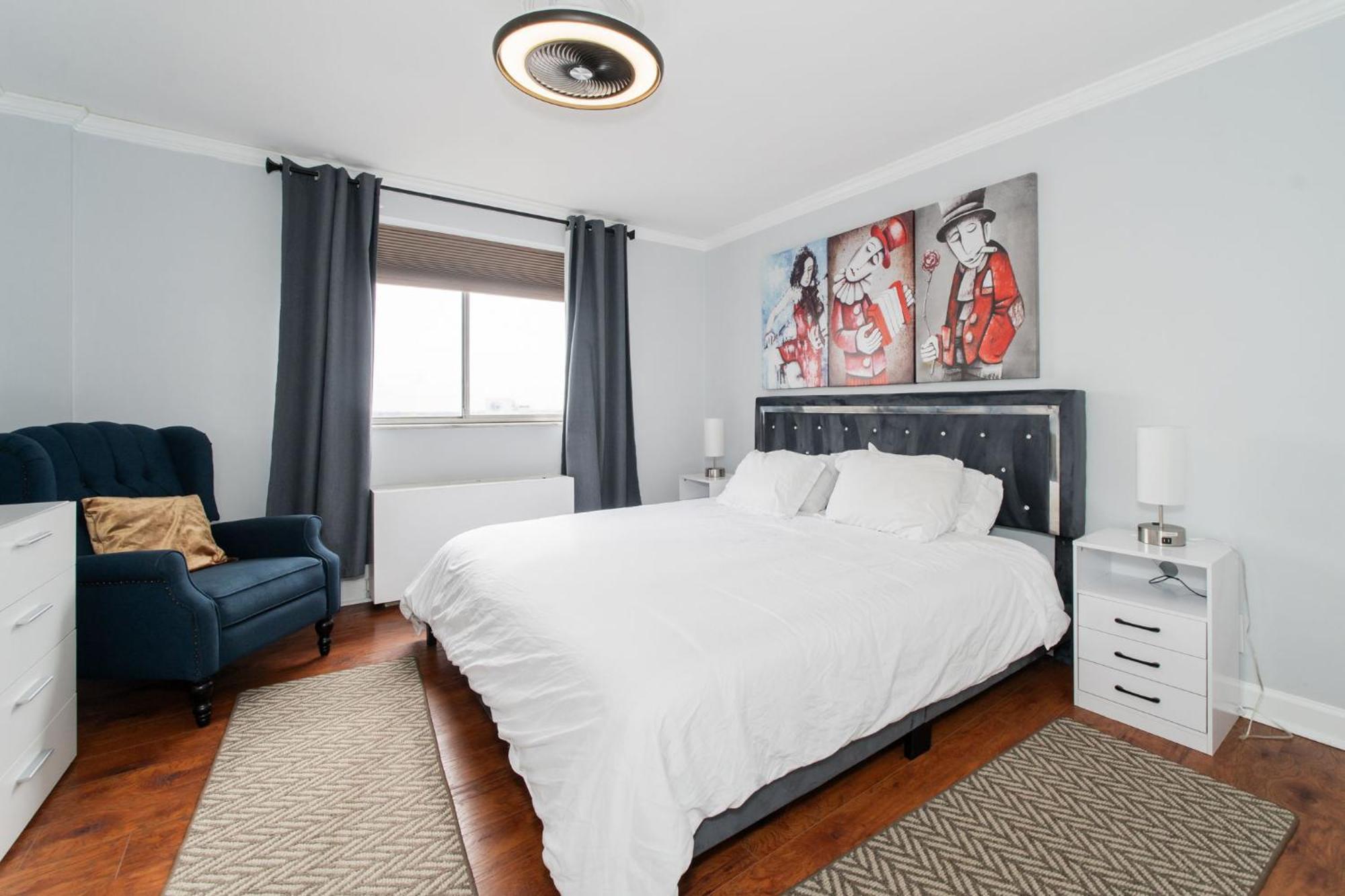 21Floor-Renovated 2Br,1Bath King And Queen Bed And Parking Атланта Экстерьер фото